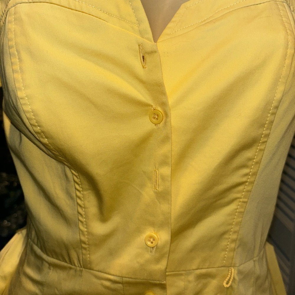 Anthropologie Gal Meets Glam
Francesca Marigold Fit and Flare size 0 - Picture 7 of 9